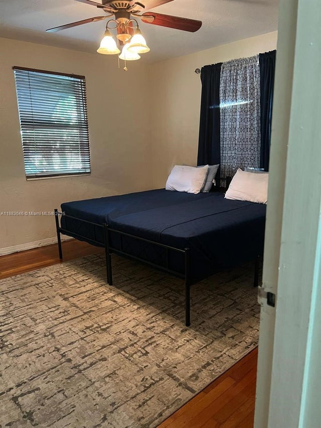 5 of 17 - 2826 Madison St, Hollywood, FL