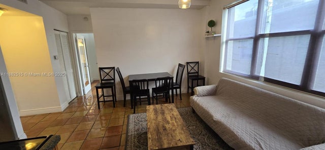 2 of 15 - 1342 Drexel Ave 204, Miami Beach, FL
