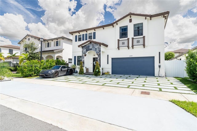 3 of 40 - 22719 Sw 131st Ave, Miami, FL