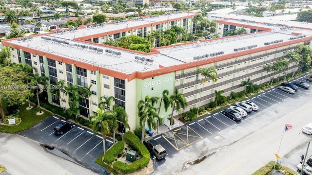 2 of 36 - 5300 Ne 24th Ter 422c, Fort Lauderdale, FL