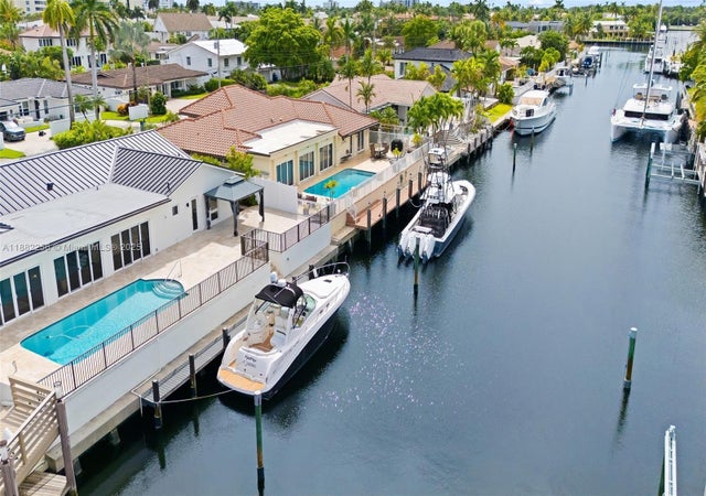 2 of 43 - 3341 Ne 38th St, Fort Lauderdale, FL