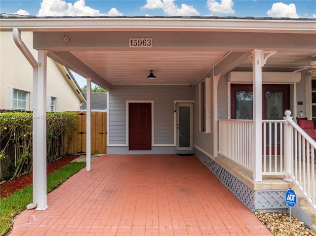 5 of 44 - 15963 Sw 97th Ter, Miami, FL
