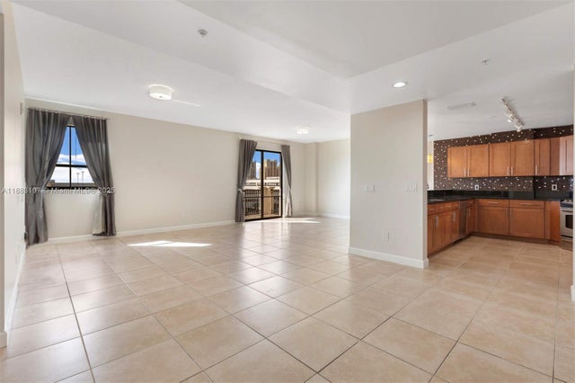 2 of 21 - 8390 Sw 72nd Ave 412, Miami, FL