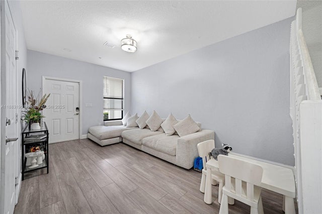 5 of 64 - 156 Sw 185th Way, Pembroke Pines, FL