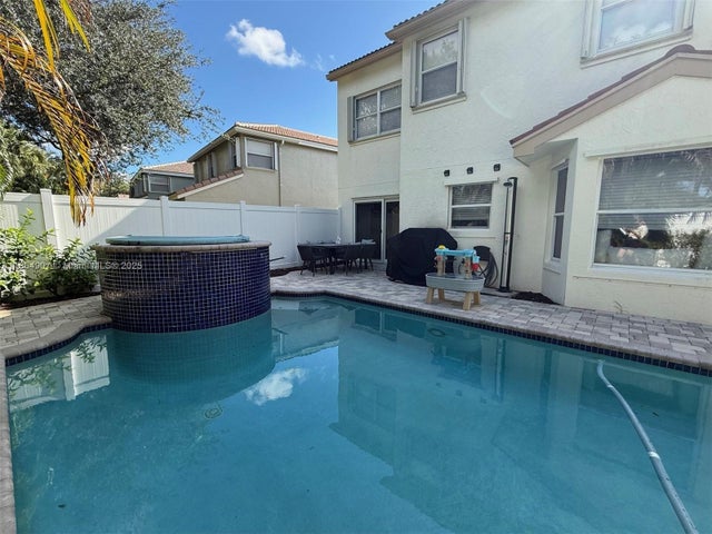 3 of 44 - 8152 Mystic Harbor Cir, Boynton Beach, FL