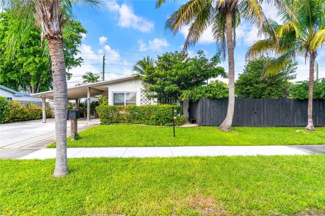 3 of 51 - 20130 Sw 106th Ct, Cutler Bay, FL