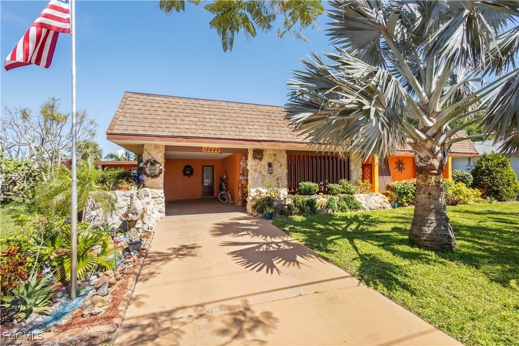 18446 Burkholder Cir, Port Charlotte