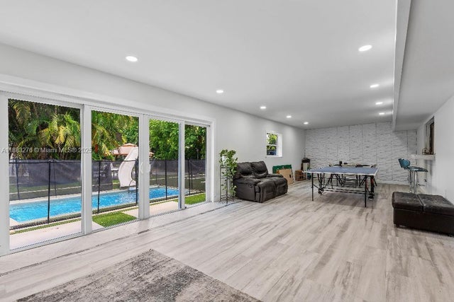3 of 37 - 14401 Sw 23rd St, Davie, FL