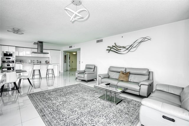 5 of 95 - 330 S Sunny Isles Blvd. 1502, Sunny Isles Beach, FL