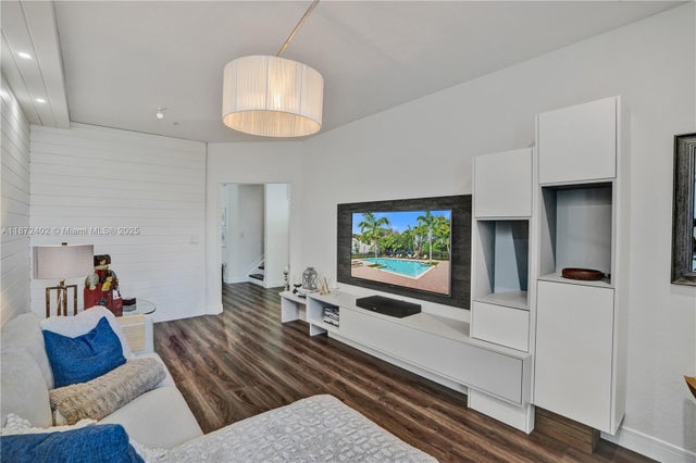 5 of 48 - 136 Sw 185th Way, Pembroke Pines, FL