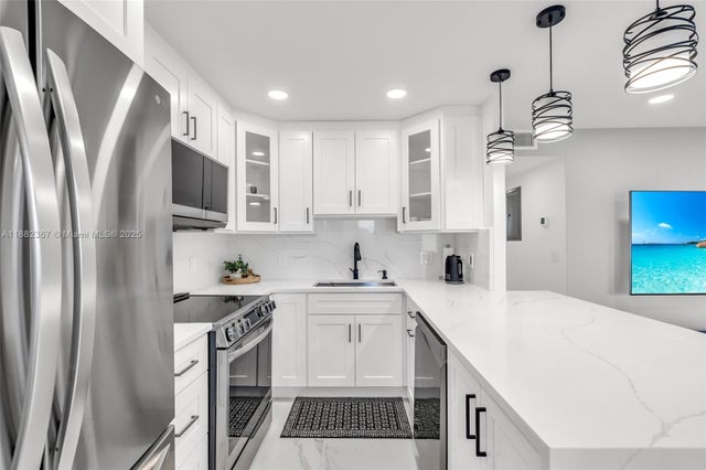 1 of 34 - 3042 Harwood D 3042, Deerfield Beach, FL