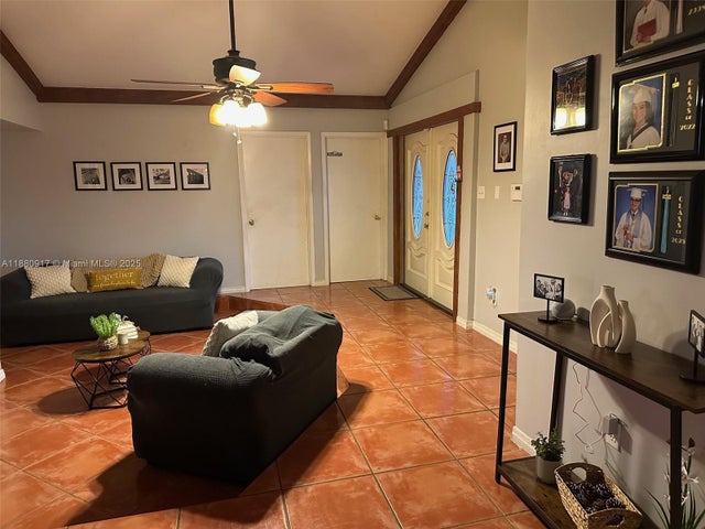 4 of 26 - 12495 Sw 240th St, Homestead, FL