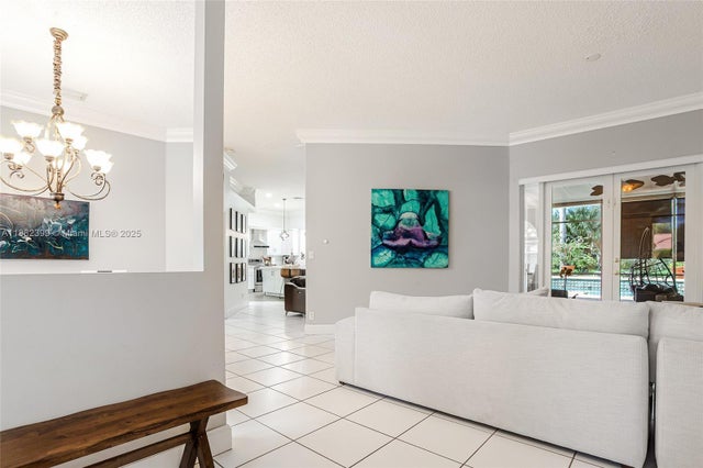 4 of 37 - 5911 Sw 199th Ave, Pembroke Pines, FL