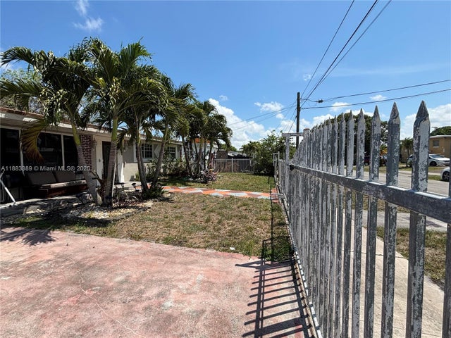 2 of 8 - N/A, Miami, FL