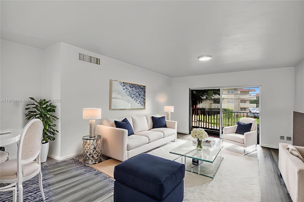 7610 Sw 82nd St J207, Miami