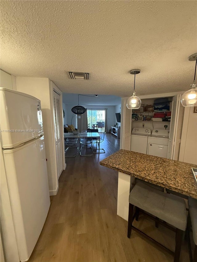 3 of 27 - 17801 N Bay Rd 505, Sunny Isles Beach, FL