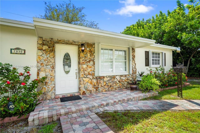1 of 32 - N/A, Hollywood, FL
