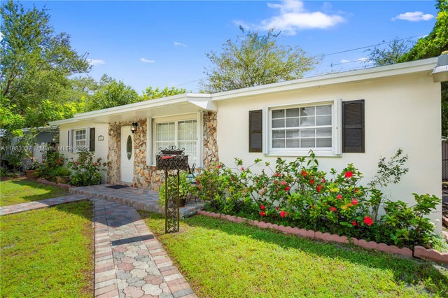 2 of 32 - N/A, Hollywood, FL