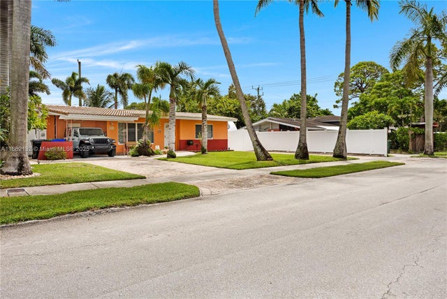 2 of 43 - 2248 Sw 34th Way, Fort Lauderdale, FL