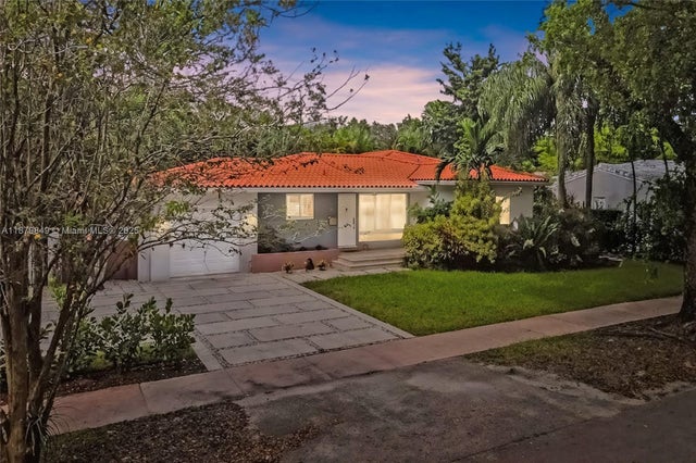 1 of 35 - 911 Mariana Ave, Coral Gables, FL
