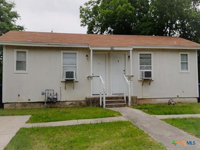 205 Dewald Street A &b, Copperas Cove