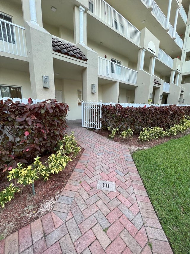 1 of 25 - 10710 Nw 66th St 111, Doral, FL