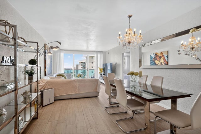 3 of 19 - 4001 S Ocean Dr 14g, Hollywood, FL