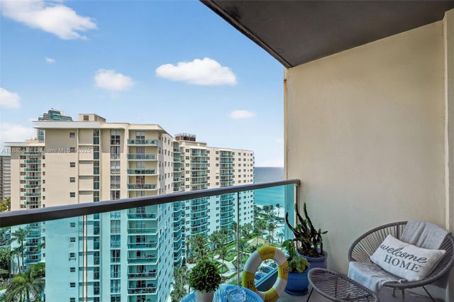 4 of 19 - 4001 S Ocean Dr 14g, Hollywood, FL
