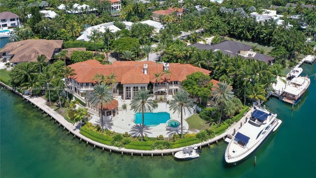 2 of 24 - 260 Cape Florida Dr, Key Biscayne, FL
