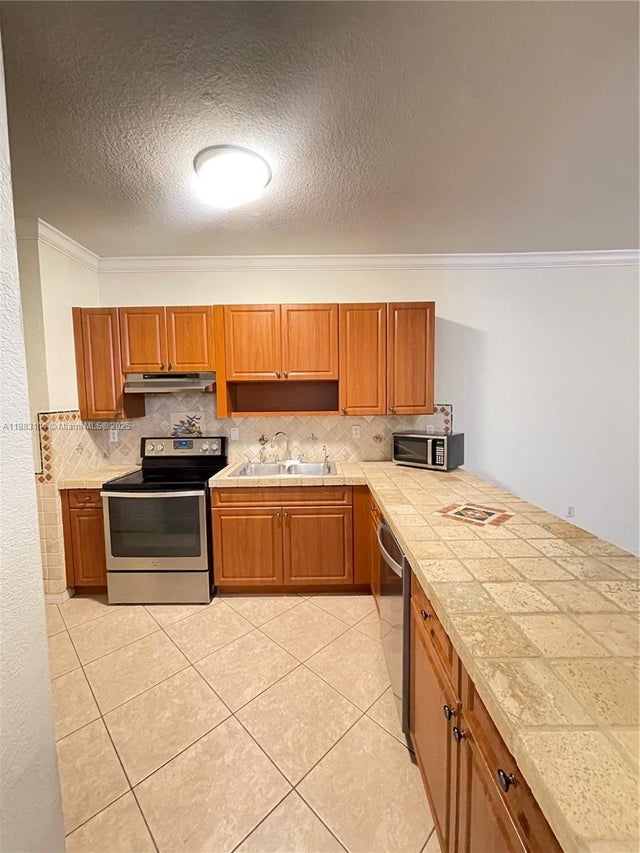 3 of 14 - 12779 Sw 50th St, Miramar, FL