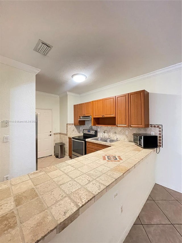 4 of 14 - 12779 Sw 50th St, Miramar, FL
