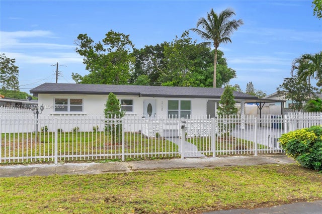 4 of 46 - 17130 Nw 51st Pl, Miami Gardens, FL