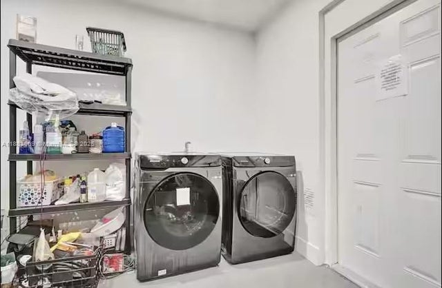 4 of 21 - 1906 Sw 28th St, Fort Lauderdale, FL