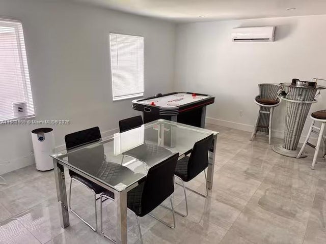 5 of 21 - 1906 Sw 28th St, Fort Lauderdale, FL
