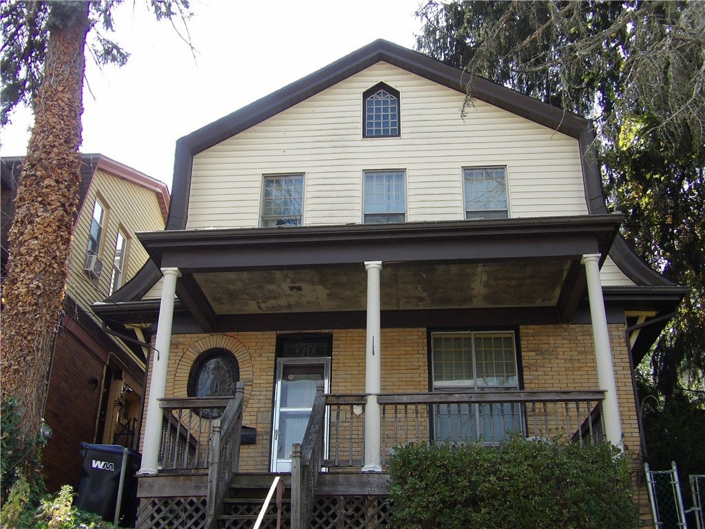 141 Brightwood Avenue, West View