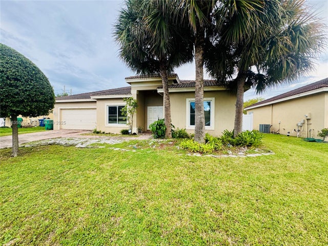 3 of 24 - 2161 Nw 54th Ave, Lauderhill, FL