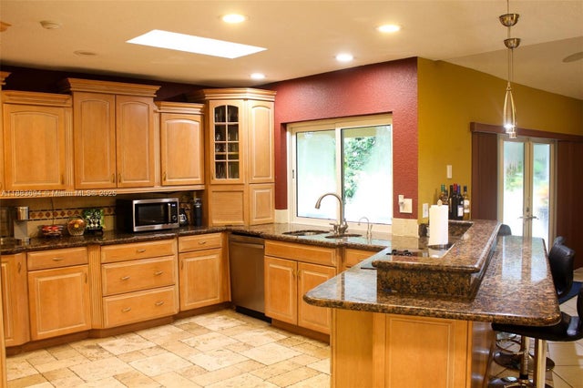 3 of 37 - 1086 Nw 113th Way, Coral Springs, FL