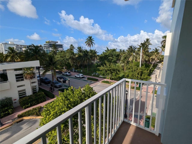 5 of 5 - 158 Ocean Dr 407, Miami Beach, FL