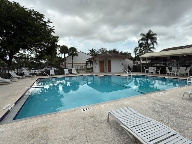 2 of 41 - 7045 Sw 42nd Pl 1805, Davie, FL