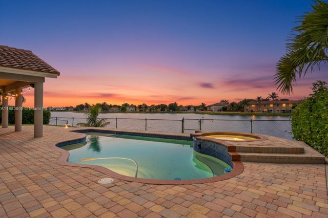 2 of 35 - 5250 Sw 134th Ave, Miramar, FL