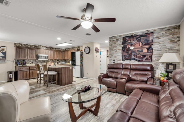 3 of 32 - 12850 W State Rd #1 Gardenia Ln, Davie, FL