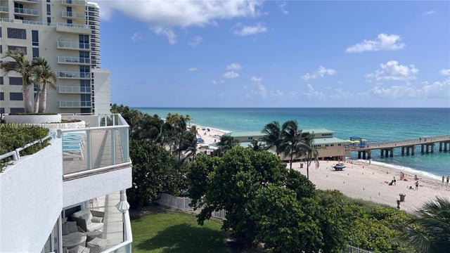 2 of 56 - 16485 Collins Ave 2334, Sunny Isles Beach, FL