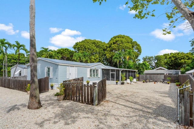 1 of 58 - 278 King Ave, Key Largo, FL
