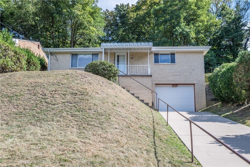 3195 Home Avenue, Castle Shannon