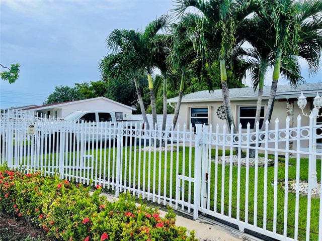 5 of 90 - 20400 Nw 40th Ct, Miami Gardens, FL