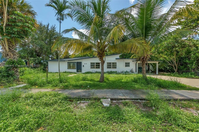 1 of 28 - 310 Sw 1st Ave, Boynton Beach, FL