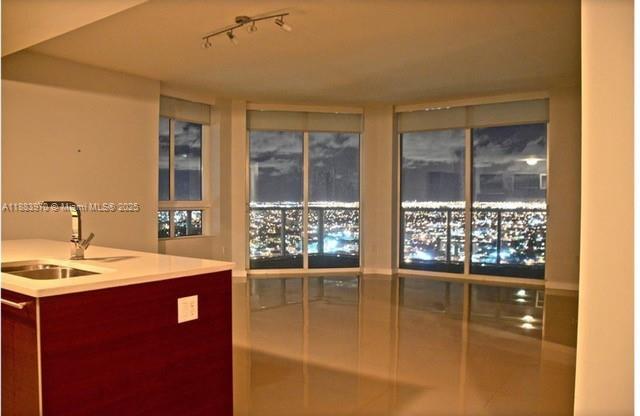 3 of 17 - 1900 N Bayshore Dr 4018, Miami, FL