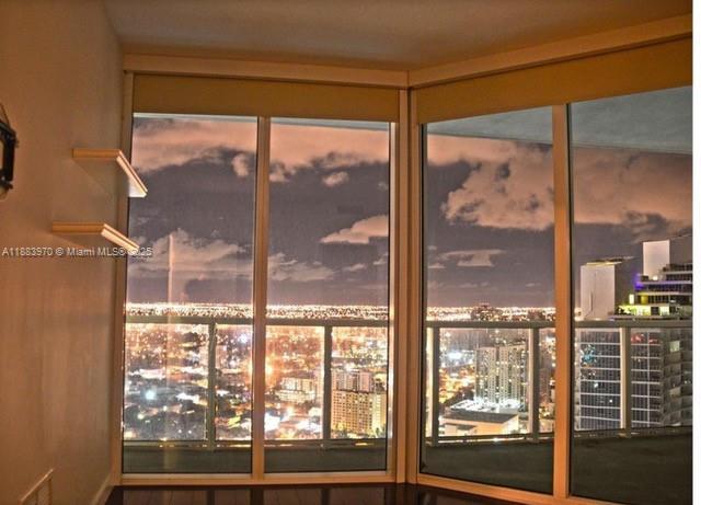 5 of 17 - 1900 N Bayshore Dr 4018, Miami, FL