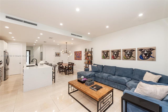 3 of 37 - 8857 Sw 28th St, Miami, FL