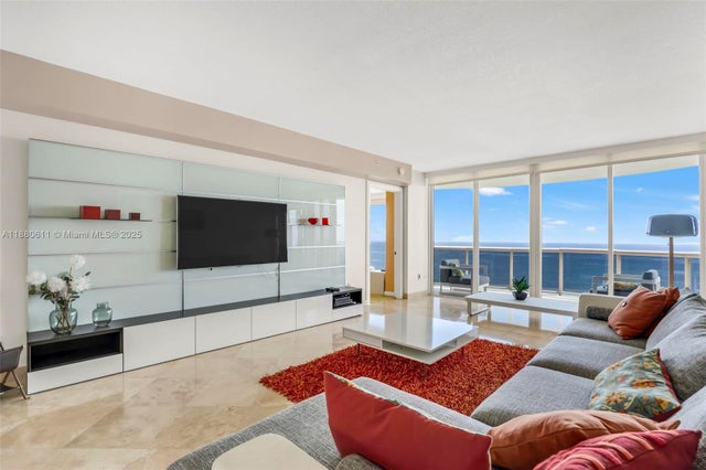 3 of 83 - 17555 Collins Ave Up-7, Sunny Isles Beach, FL